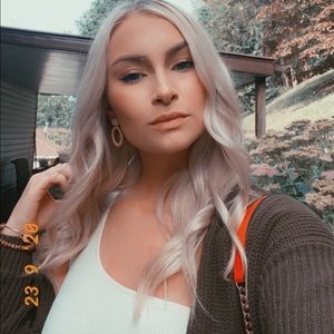 Meet your Posher, Brook